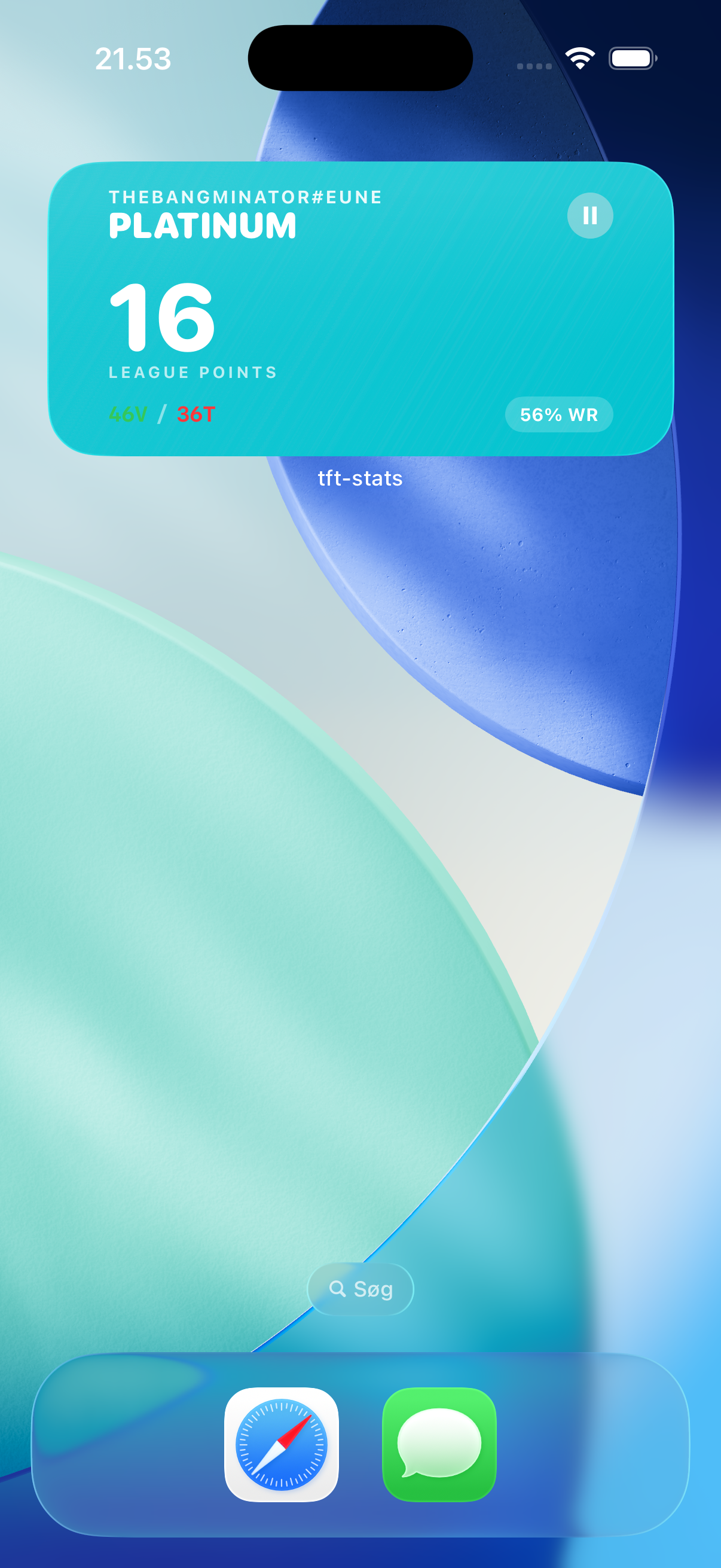 iOS home screen widget displaying TFT rank and league points